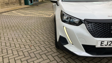 Peugeot 2008 1.2 PureTech 130 Allure 5dr EAT8 Petrol Estate